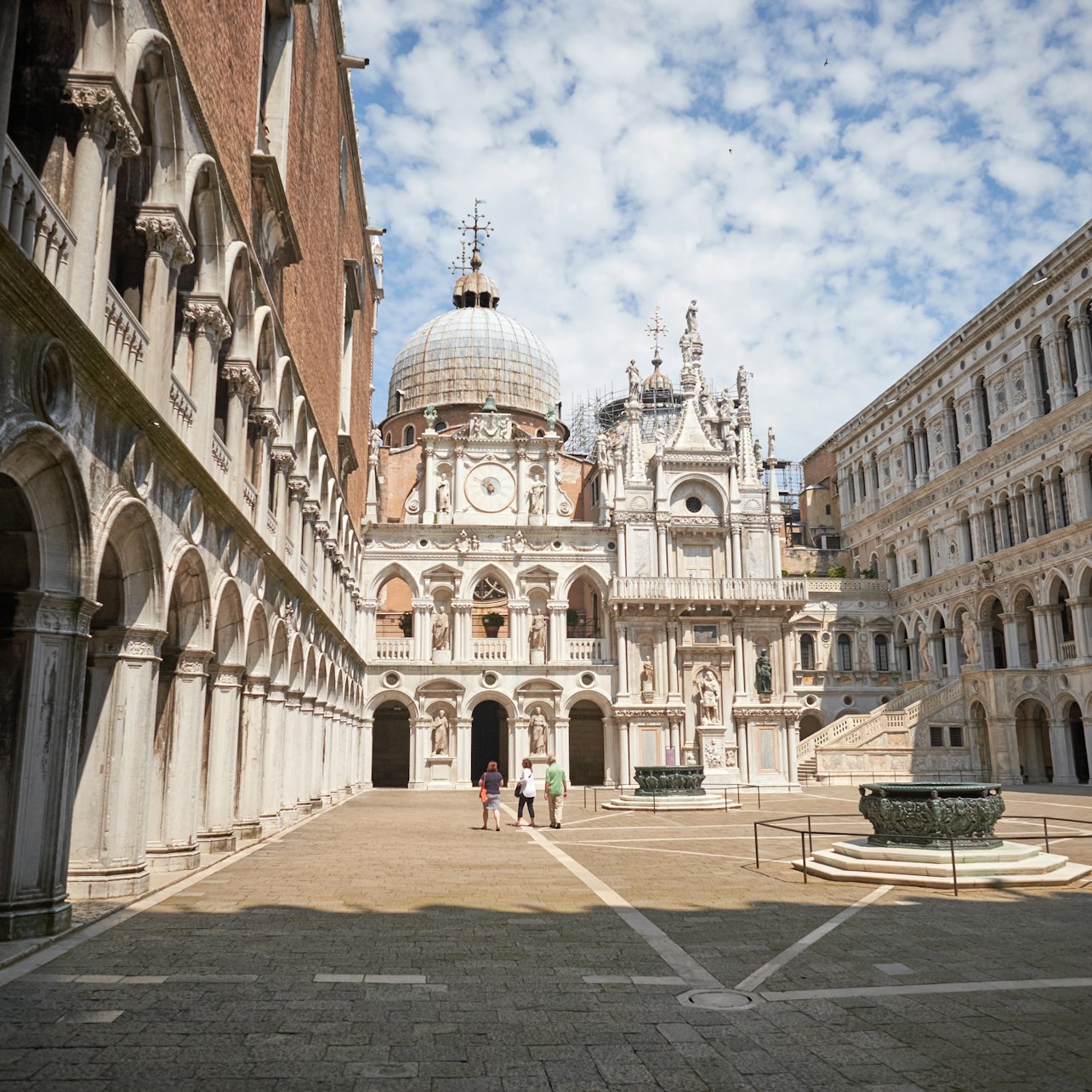 Picture of Doge's Palace in 