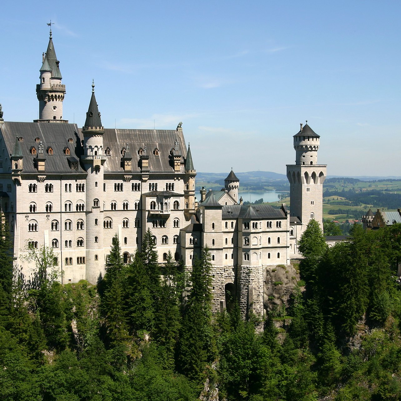 Picture of Neuschwanstein Castle in 