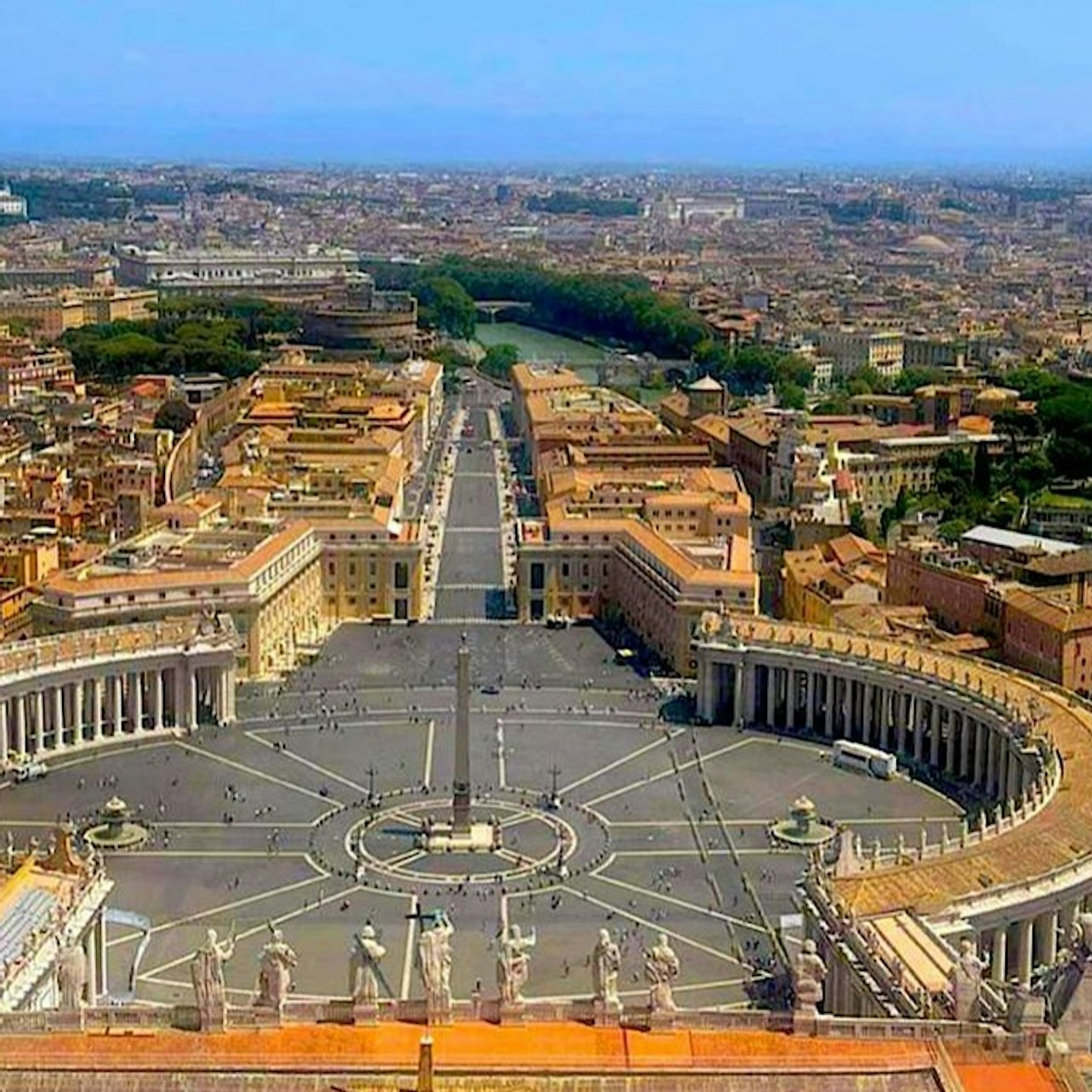 Picture of Basilique Saint-Pierre  in 