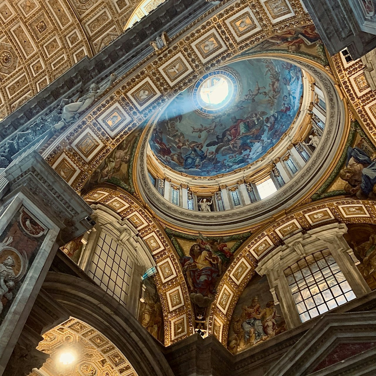 Picture of Basilique Saint-Pierre  in 