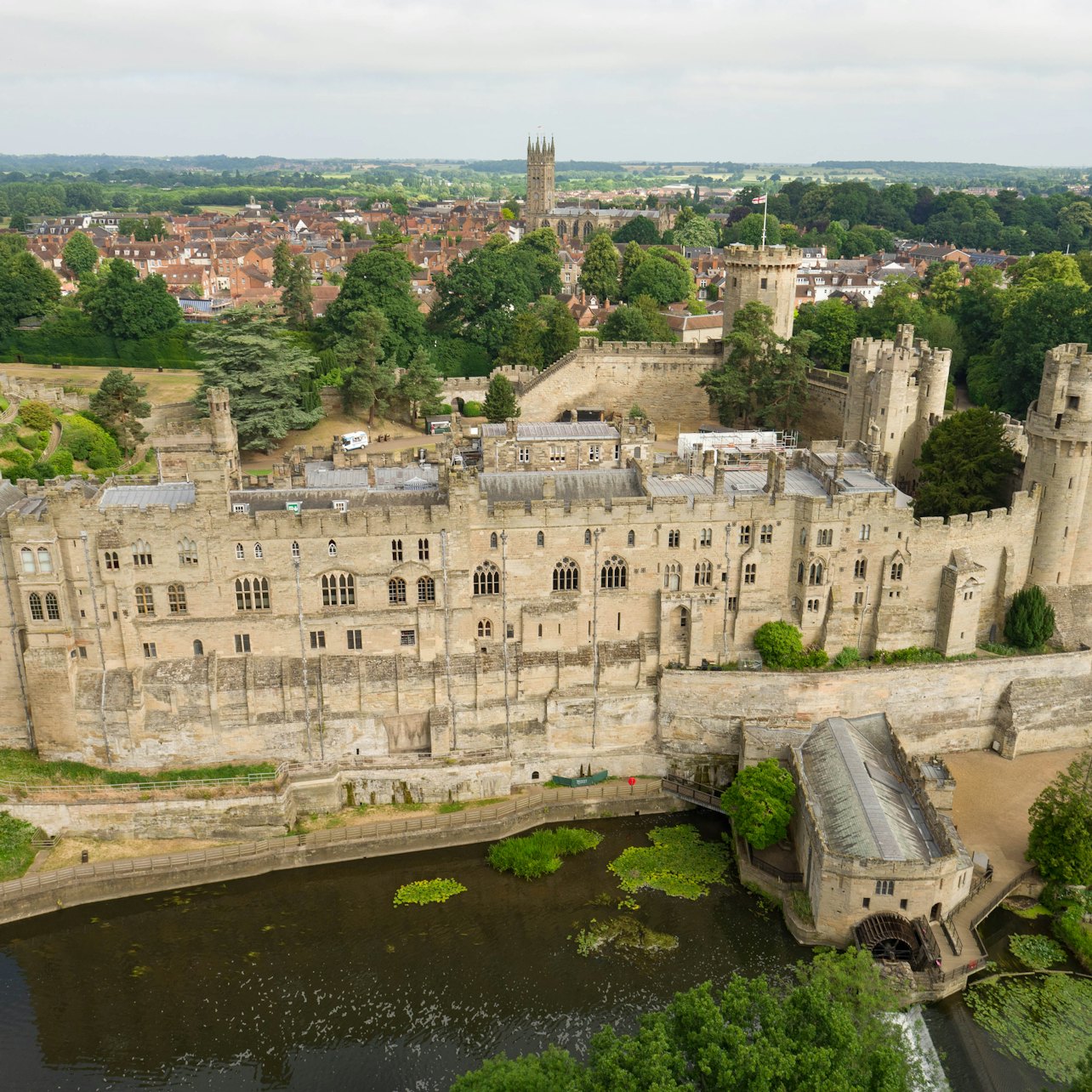 Picture of Warwick Castle in London